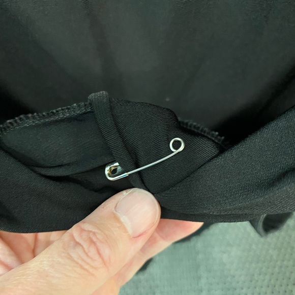 3/$15 Crossover V neck top - Picture 6 of 7